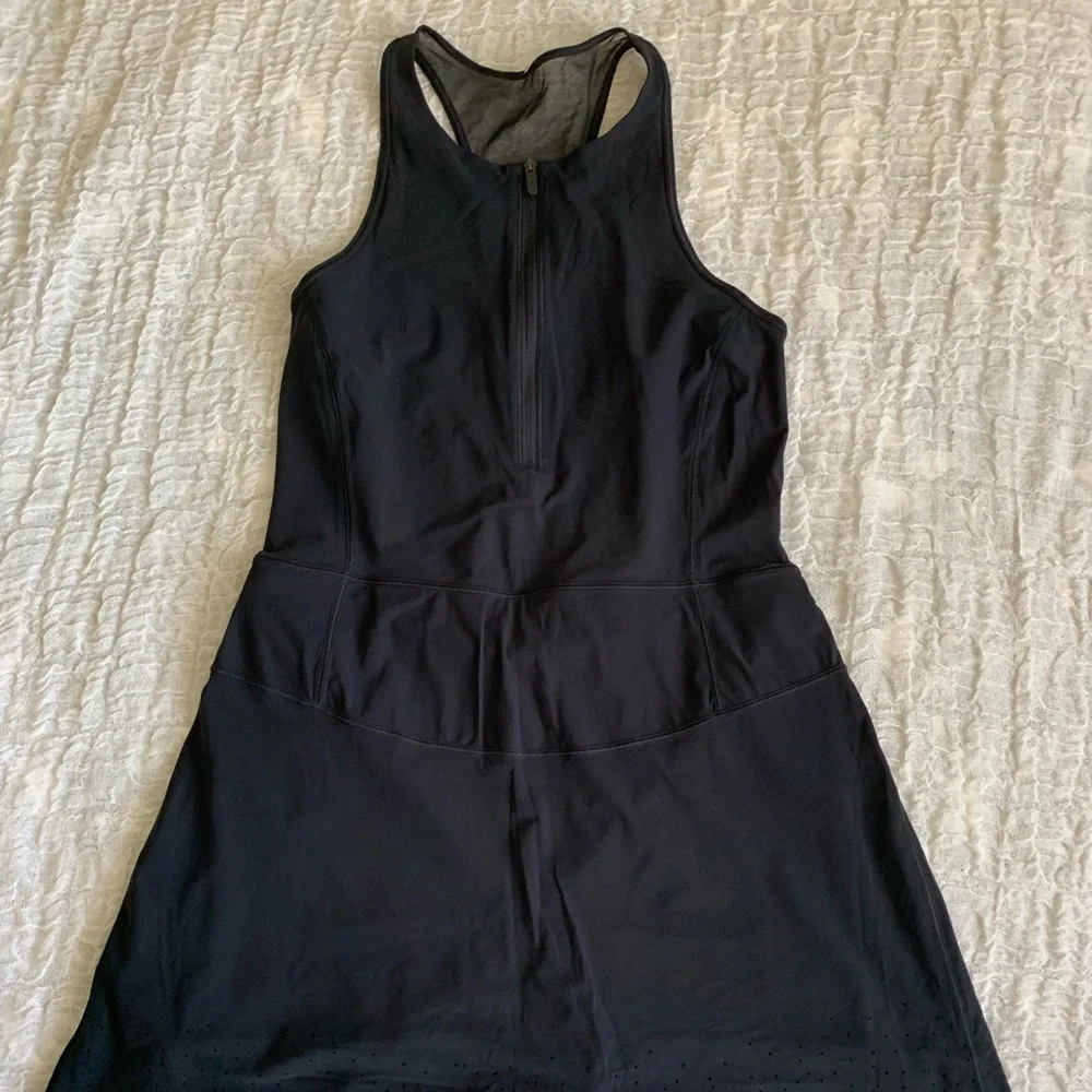 lululemon black tennis dress (skort) size 6 - Picture 1 of 4